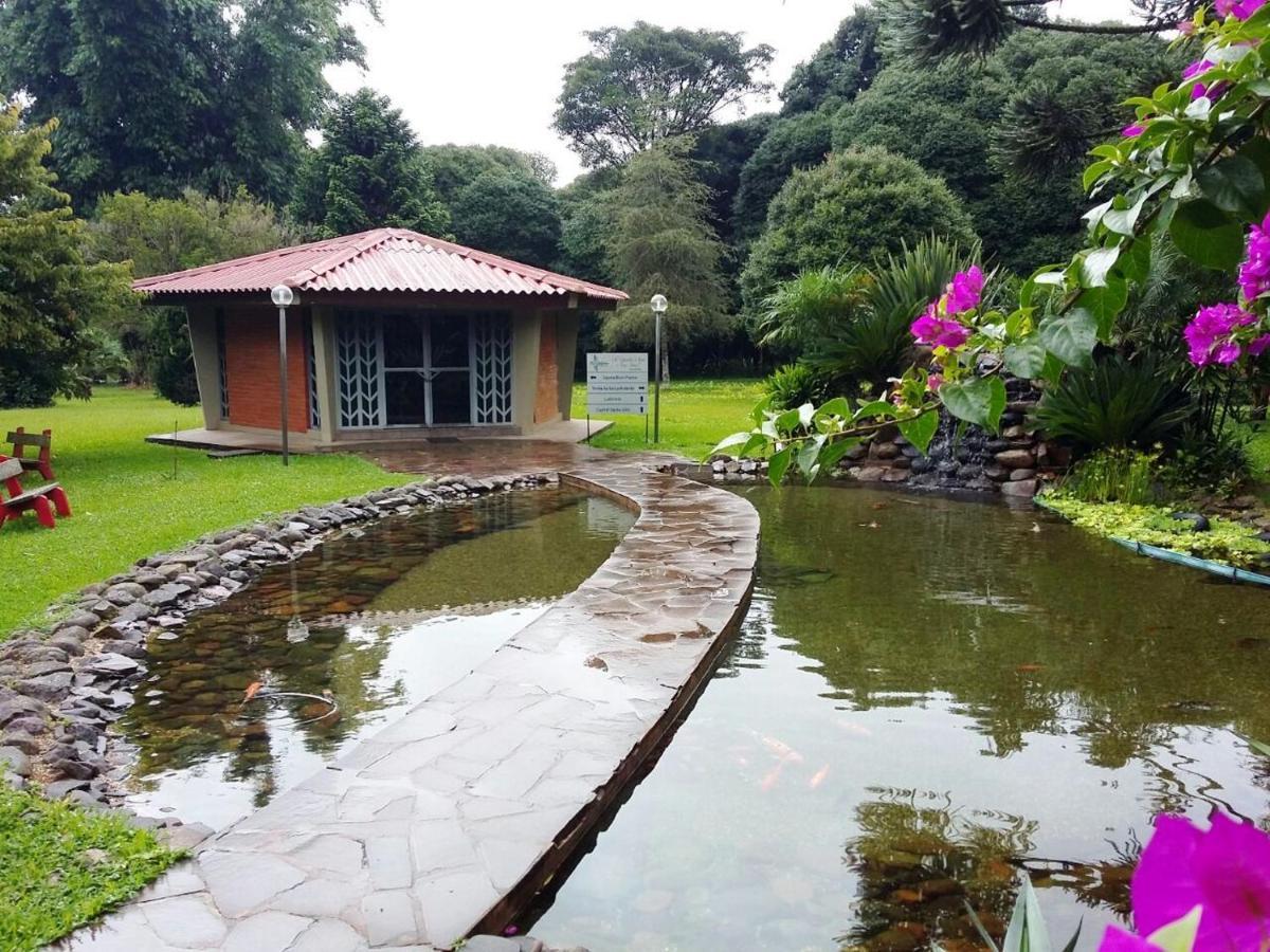 Casa Santa Cruz Hotel Passo Fundo Bagian luar foto